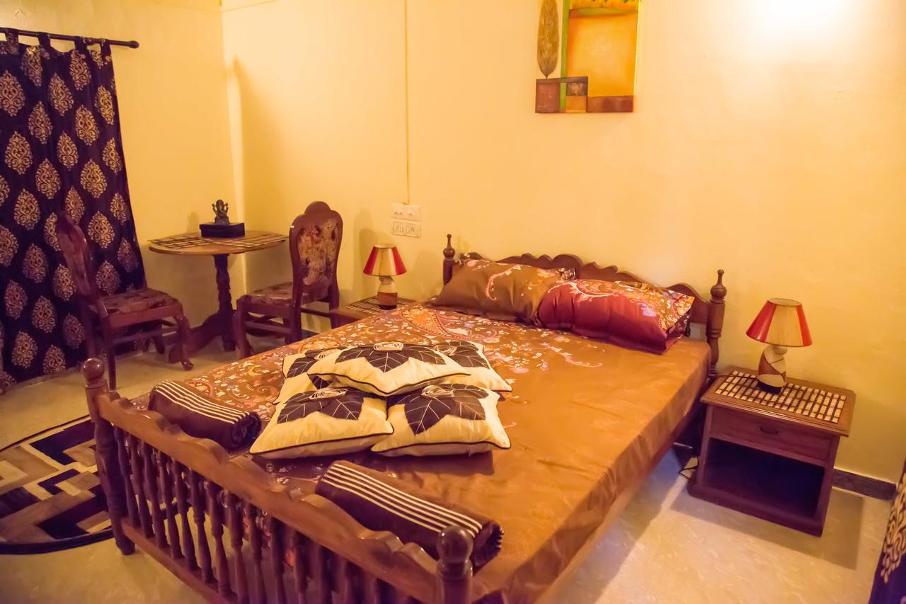 Panchavadi Ayurvedic Beach Resort Varkala Kültér fotó